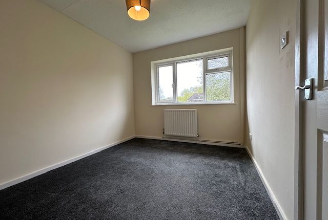 Maisonette to rent in Nethercote Gardens, Solihull