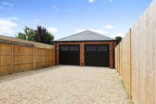 Detached house for sale in Medland Drive, Bracebridge Heath, Lincoln