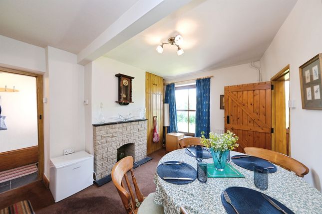 6, Toadmoor Lane, Belper photo 4