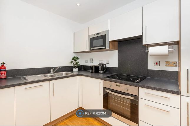 Thumbnail Flat to rent in Connaught Heights, London