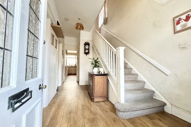36, Grove Road, Sandown photo 2