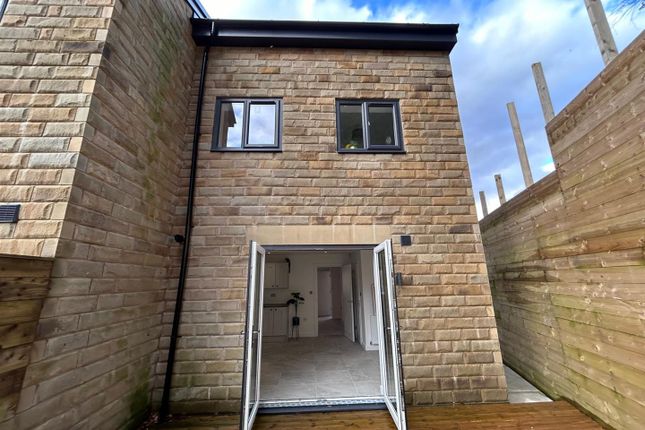 Town house for sale in Vale Street, Bacup