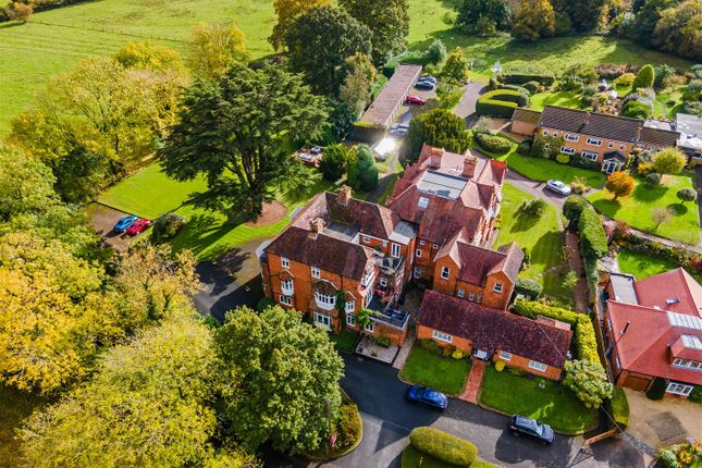 Fetherston Grange Glasshouse Lane, Lapworth, B94 6