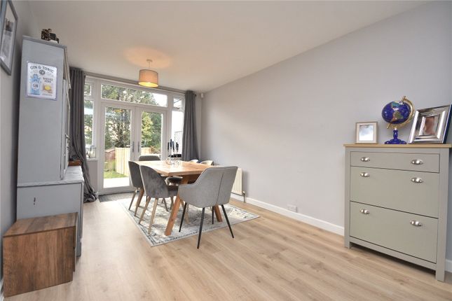 45, Ringwood Avenue, West Yorkshire photo 3