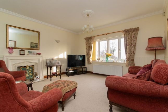 6, Merrivale Heights, Broadstairs photo 2