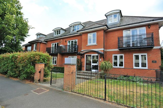 Thumbnail Flat for sale in Pond House, Abbey Road, Chertsey