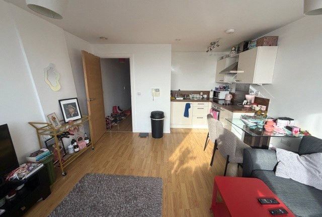 Apartment 311, 11, Mann Island, Merseyside photo 4