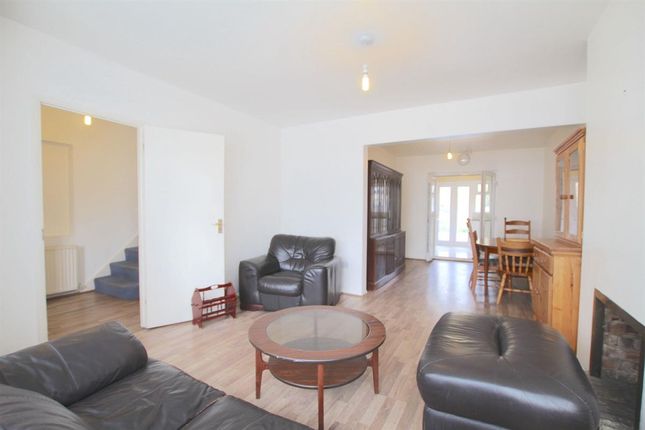 Thumbnail Semi-detached house to rent in Summit Close, London