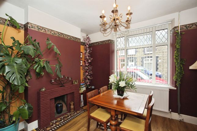 10, William Street, CAERPHILLY photo 4
