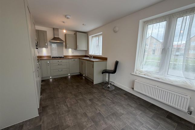 47, Mulberry Avenue, Darlington photo 4