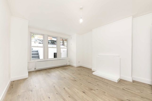 Lower Ground Floor Flat, 48, Linden Gardens, London photo 2