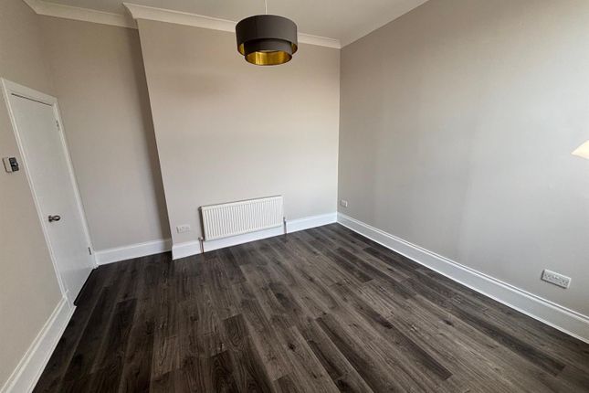 Flat, 280-284, Bellshill Road, Motherwell photo 2