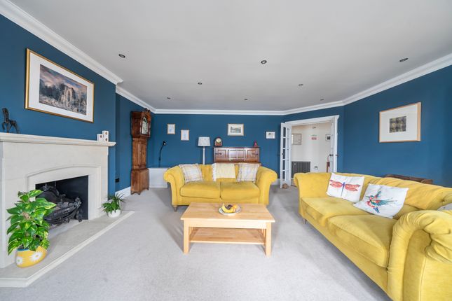 Flat 6, Netley Castle, Abbey Hill, Southampton photo 4