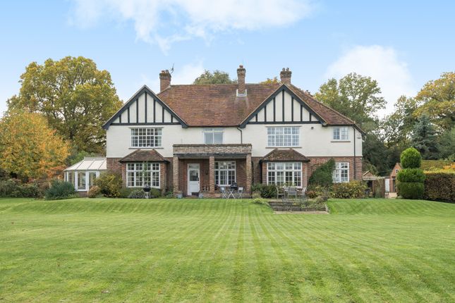 Little Bridley, Berry Lane, Guildford photo 4