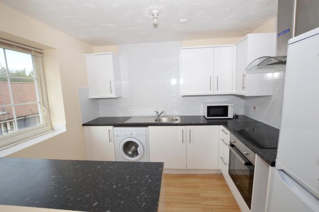 7, Hesper Road, Colchester photo 3