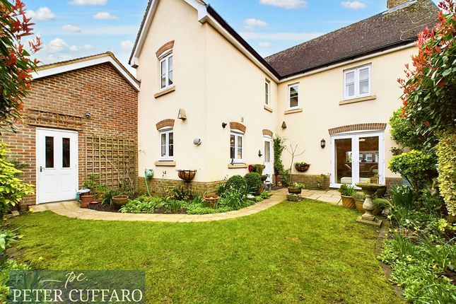 Detached house for sale in Hempstalls Close, Hunsdon