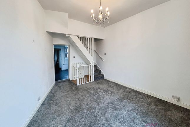 Tottington Road, Bury photo 2