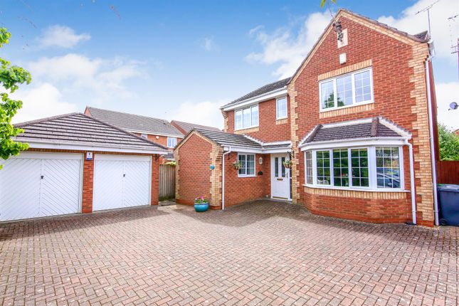 4 bed detached house for sale in Clement Way, Cawston, Rugby CV22
