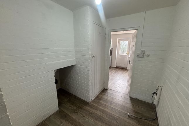 29, Copse Road, Dudley photo 5