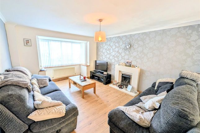 11, Brockwood Copse, Telford photo 3