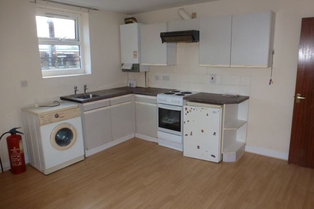 Flat 1, 50, Hall Street, Rhosllanerchrugog photo 3