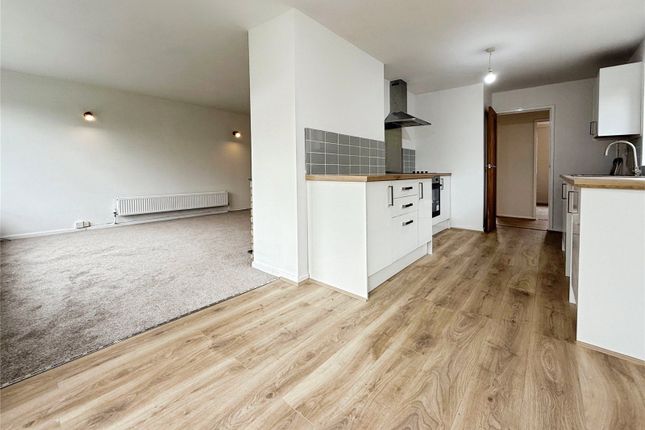 16, Belvoir Close, Lincoln photo 4