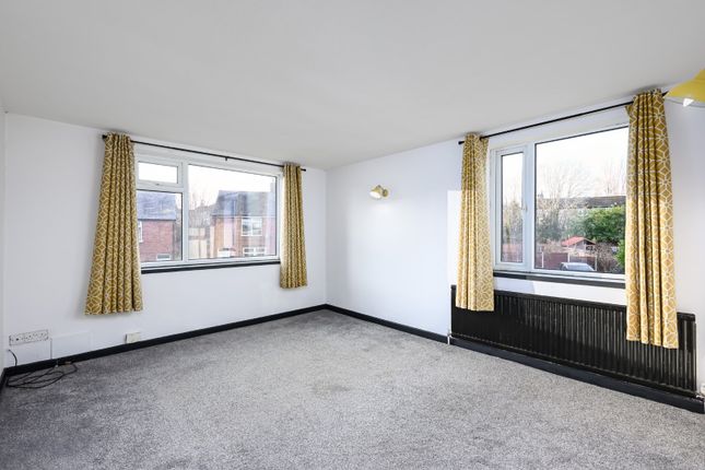 8, Winchester Avenue, York photo 2
