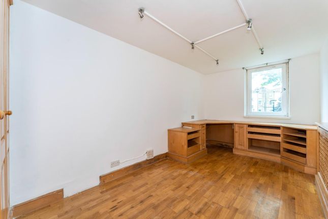 Flat for sale in Marble House, Elgin Avenue, London