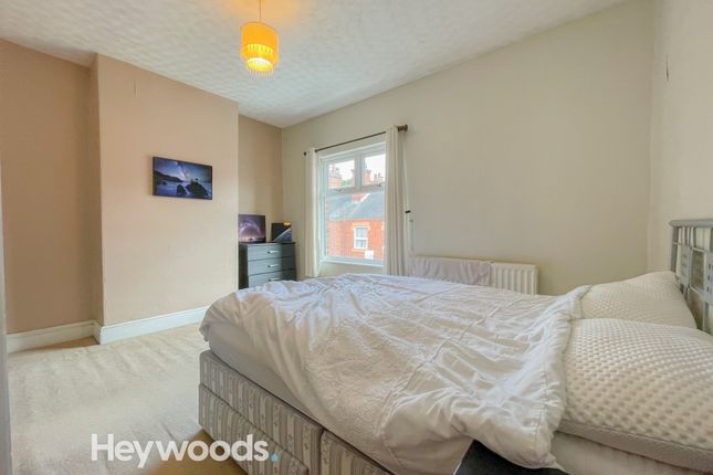 Terraced house to rent in Richmond Street, Stoke-On-Trent