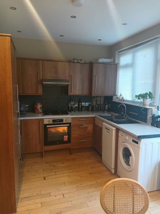 Albert Road, Hendon photo 5