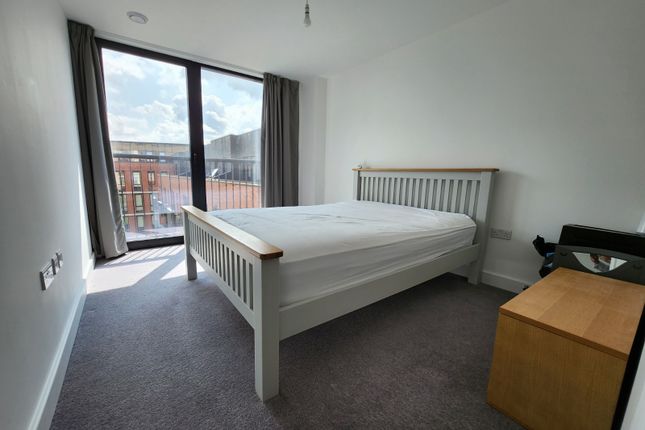 Flat for sale in Burgess Springs, Chelmsford