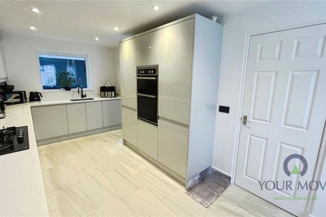 16, Emerald Drive, Greater Manchester photo 2