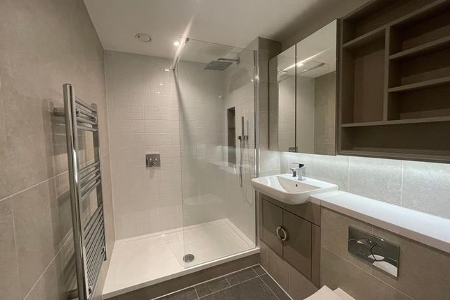 Flat 804 Kubrick House 2, Pilkington Terrace, London photo 4