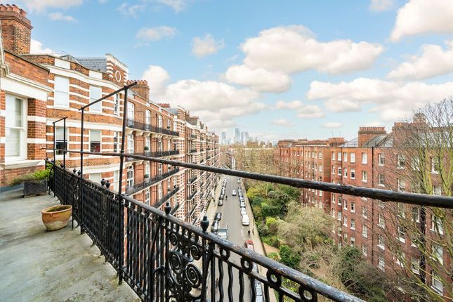 83B, Ashley Gardens, London photo 2