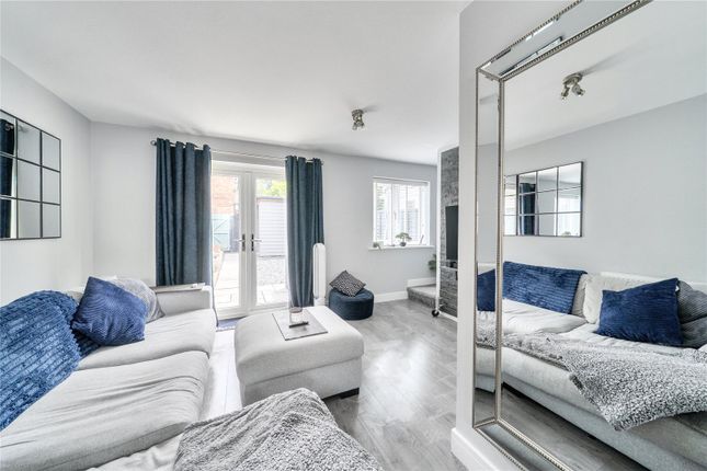 36, Challis Place, Berkshire photo 4