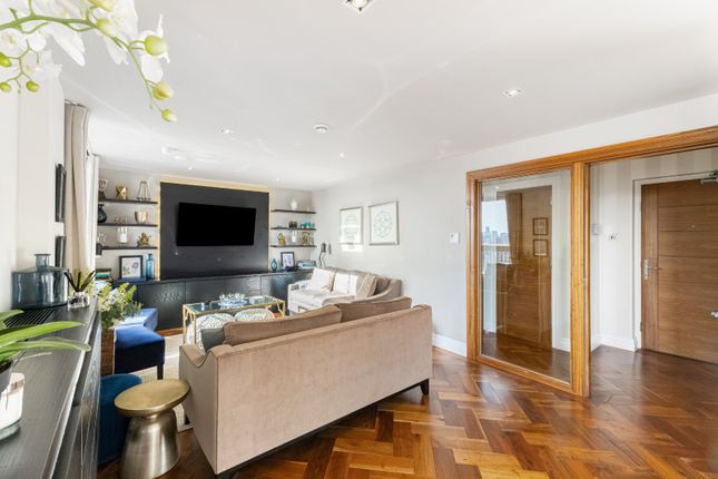 Flat 10.01, 4, Bridge Place, London photo 4