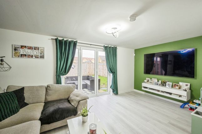 9, Foxglove Drive, Doncaster photo 3