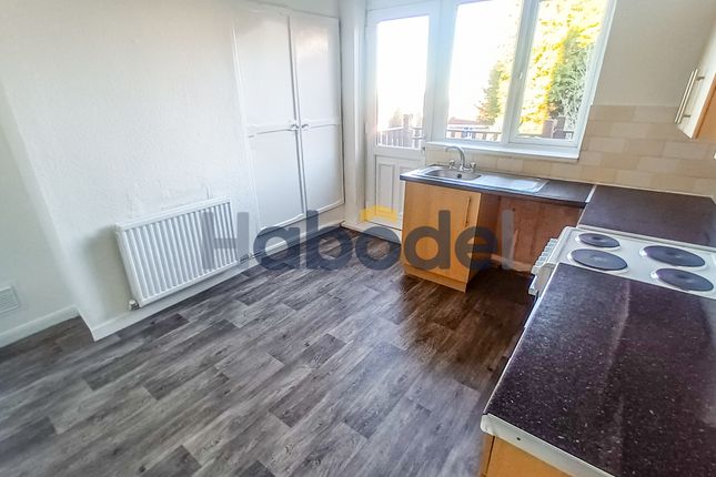 41 Laceyfields Road, Langley, Derby photo 3