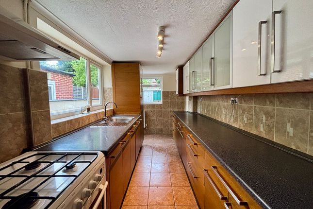 278, Burton-on-Trent photo 2
