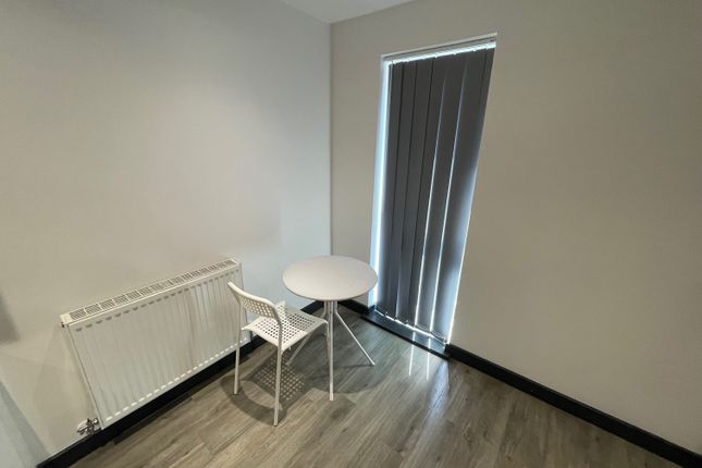 Flat 323 Spring Place, 4, Dumfries Street, Bedfordshire photo 5