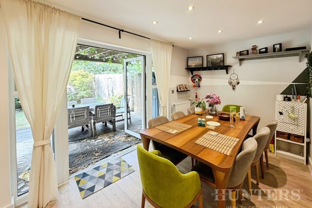 9, Daffodil Close, Mitcham Junction photo 3