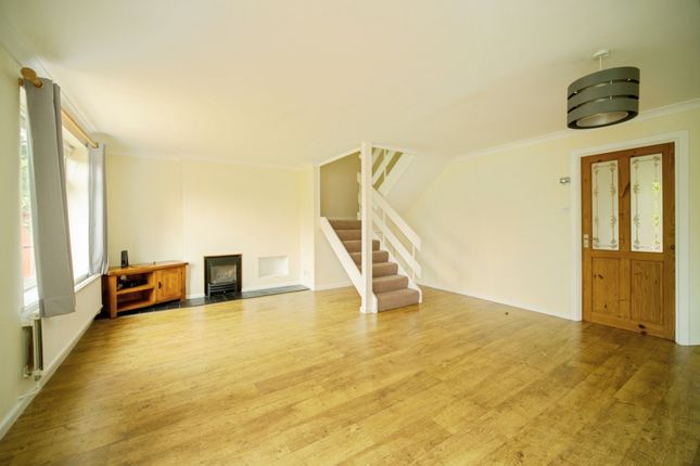 13, Bicknell Road, Camberley photo 4
