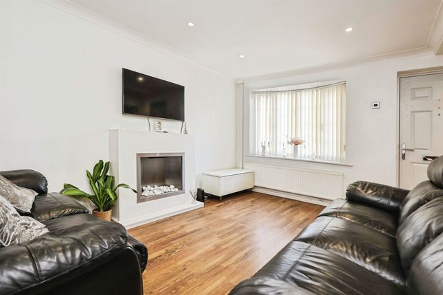 15, Bradewell Road, Birmingham photo 2