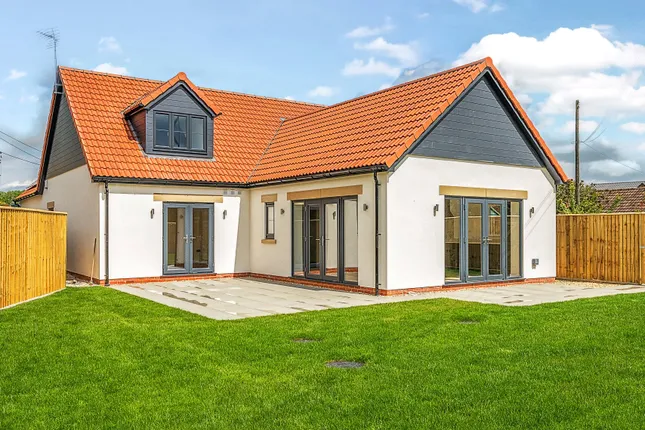 Property 1 of 9. Tudor House