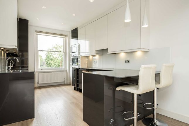 Flat 4, 24, St. Edmunds Terrace, London photo 3