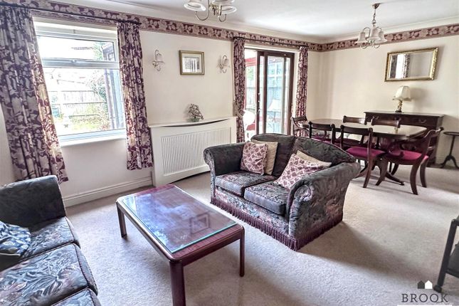 18, Schofield Way, Eastbourne photo 3