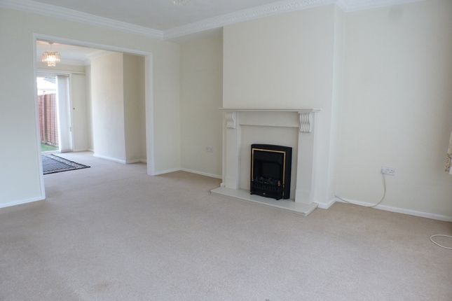 300, Middle Road, Swansea photo 4