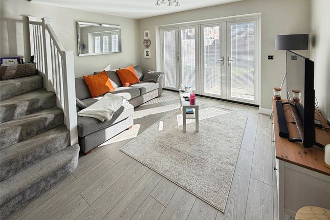4, Moor Lane, Doncaster photo 2