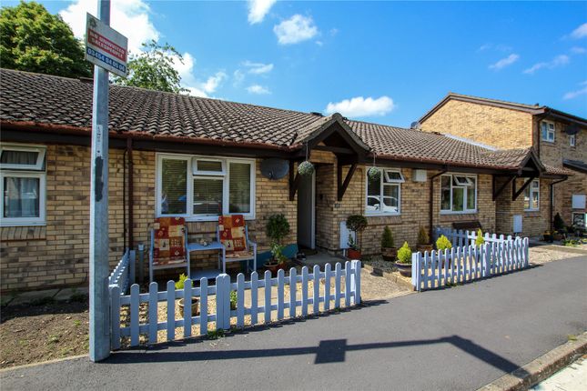 Bungalow for sale in Kay Hitch Way, Histon, Cambridge
