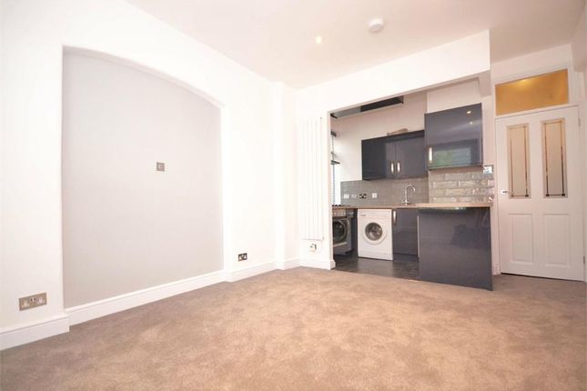 151b,, St Margarets Road, St Margarets photo 3